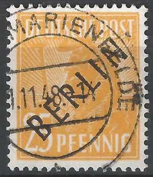 Berlin-stamp-10.a._ml.jpg