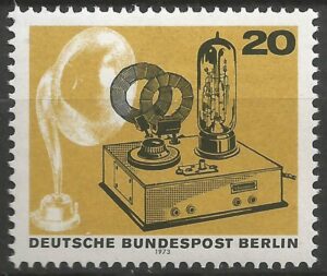 Berlin-stamp-455-g1_ml.jpg